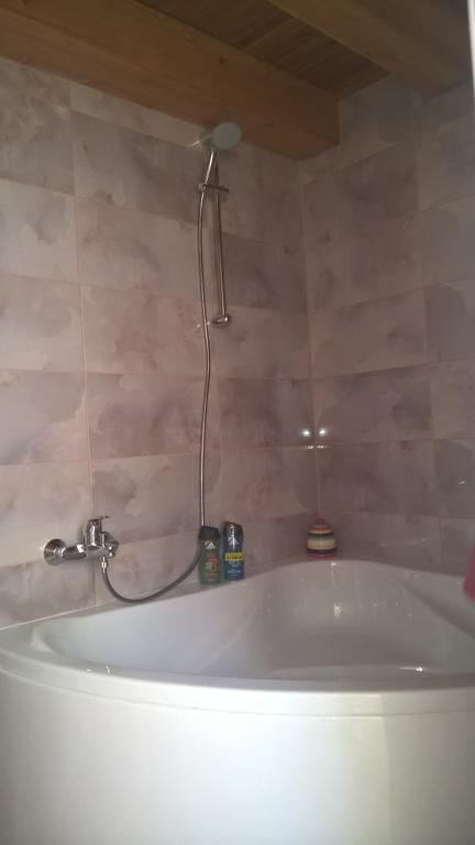 Pongracz Apartman Zirc Exteriör bild